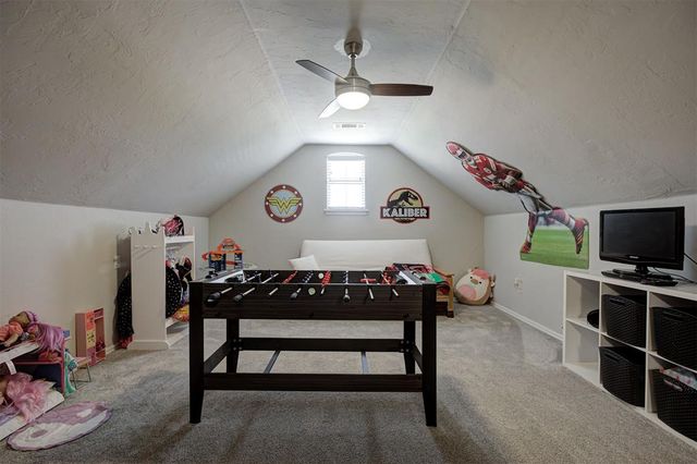 768 W Windmill Court, Mustang, OK 73064