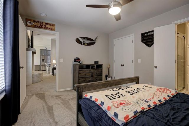 768 W Windmill Court, Mustang, OK 73064