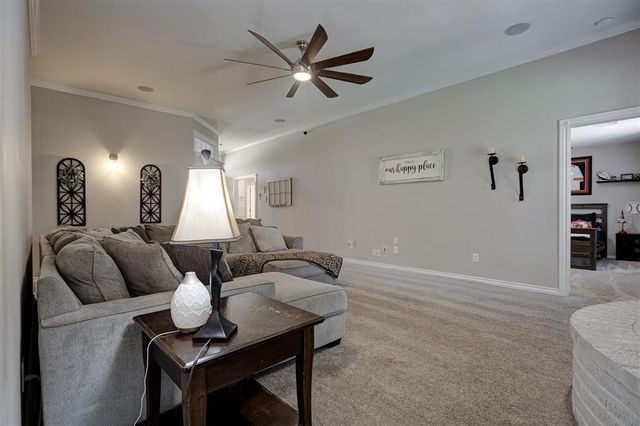 768 W Windmill Court, Mustang, OK 73064