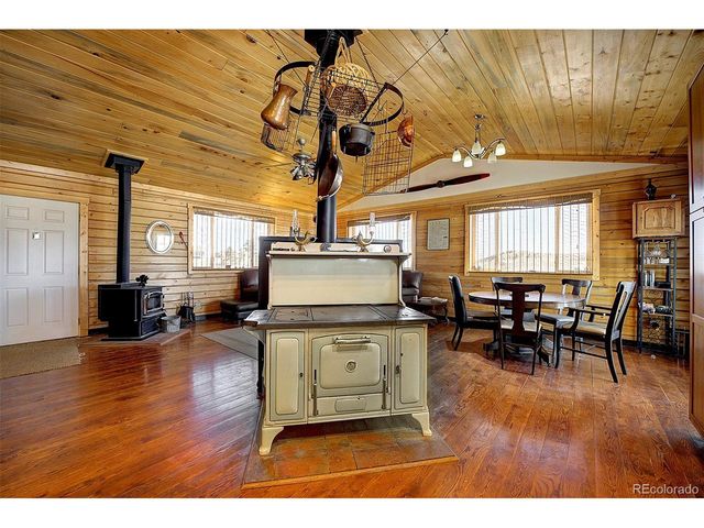 2005 Cahokia Rd, Hartsel, CO 80449