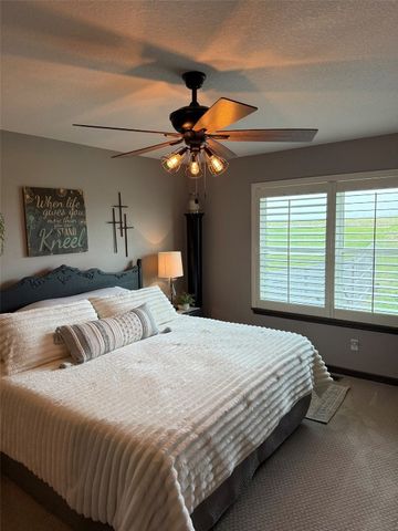 622 Prairie Hill Drive, Atkins, IA 52206