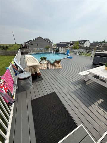 622 Prairie Hill Drive, Atkins, IA 52206