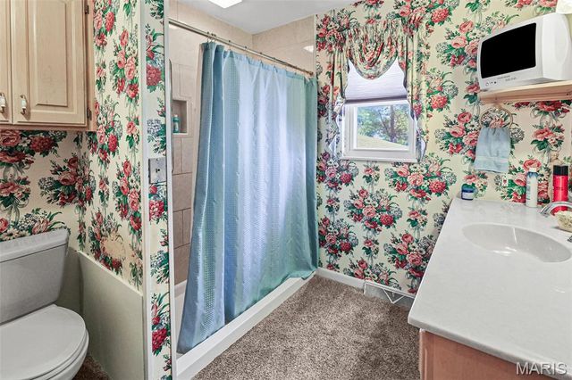 200 Rosemary Drive, Collinsville, IL 62234