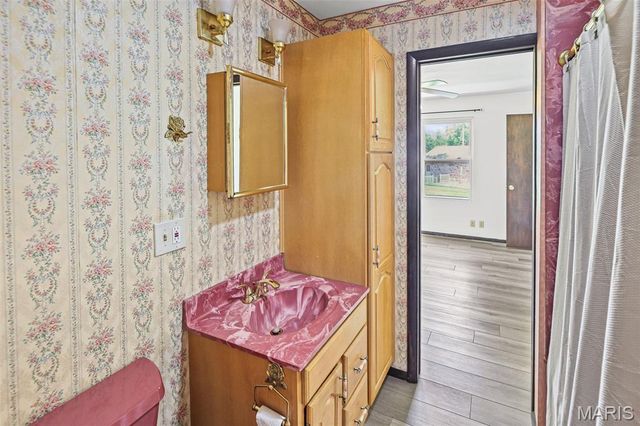 200 Rosemary Drive, Collinsville, IL 62234