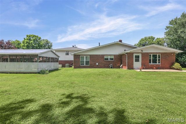 200 Rosemary Drive, Collinsville, IL 62234
