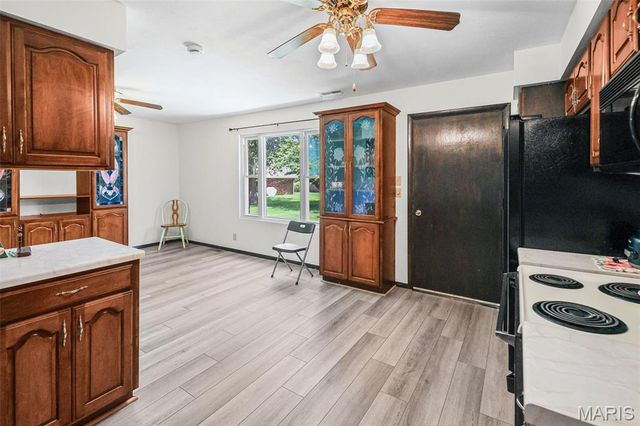 200 Rosemary Drive, Collinsville, IL 62234