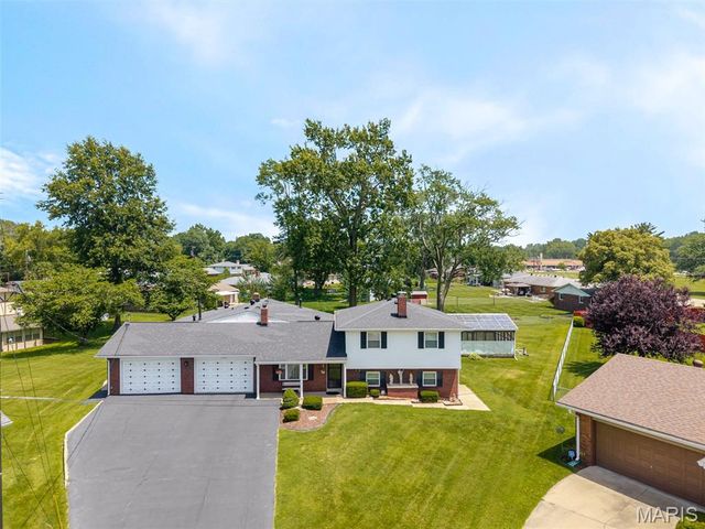 200 Rosemary Drive, Collinsville, IL 62234