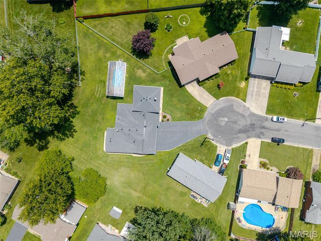 200 Rosemary Drive, Collinsville, IL 62234
