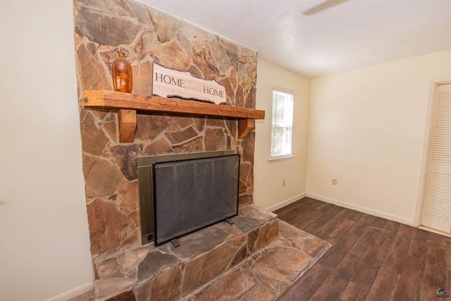 111 Briarwood Drive, Warner Robins, GA 31093