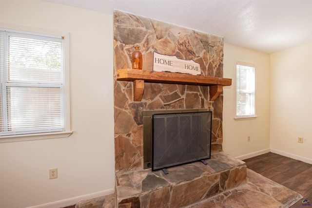 111 Briarwood Drive, Warner Robins, GA 31093