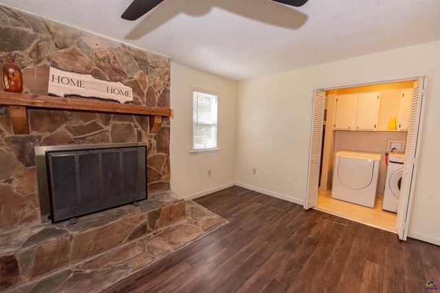 111 Briarwood Drive, Warner Robins, GA 31093