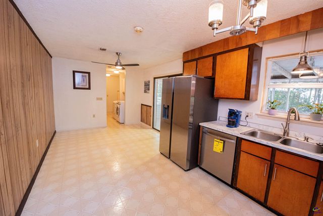 111 Briarwood Drive, Warner Robins, GA 31093
