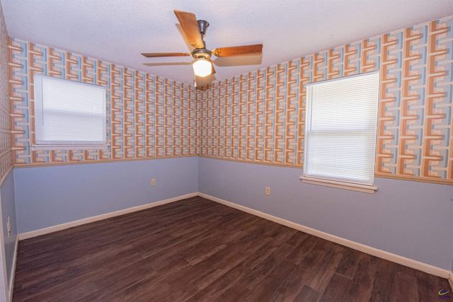 111 Briarwood Drive, Warner Robins, GA 31093