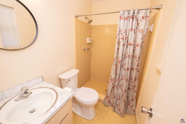 111 Briarwood Drive, Warner Robins, GA 31093