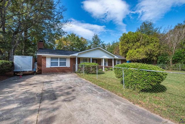 111 Briarwood Drive, Warner Robins, GA 31093