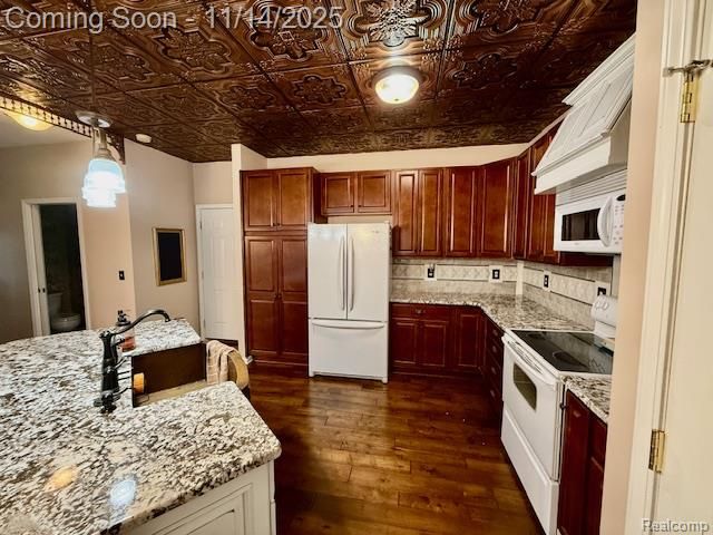 1075 Crystal Wood Drive, Davison, MI 48423