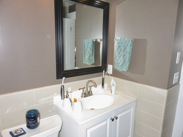 35 Lovell Rd., Watertown, MA 02472