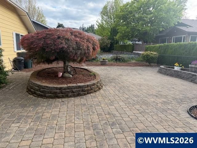 3218 Oakcrest Dr NW, Salem, OR 97304