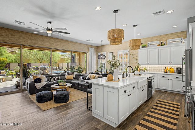 1807 N Bernard --, Mesa, AZ 85207
