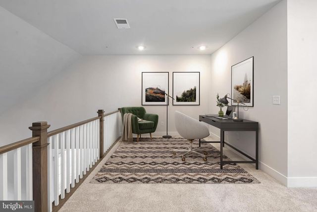 ELIANA COURT - CHESAPEAKE MODEL, Glenn Dale, MD 20769