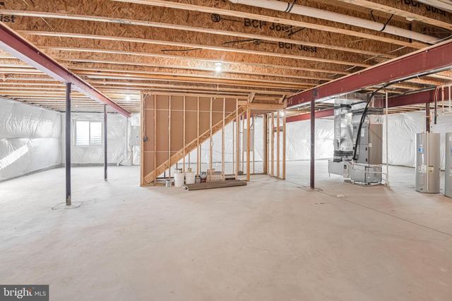 ELIANA COURT - CHESAPEAKE MODEL, Glenn Dale, MD 20769