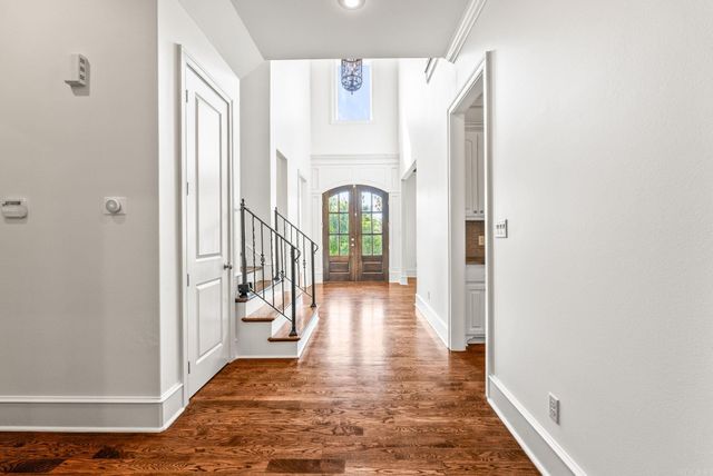 8 Ledge Rock Cove, Little Rock, AR 72211