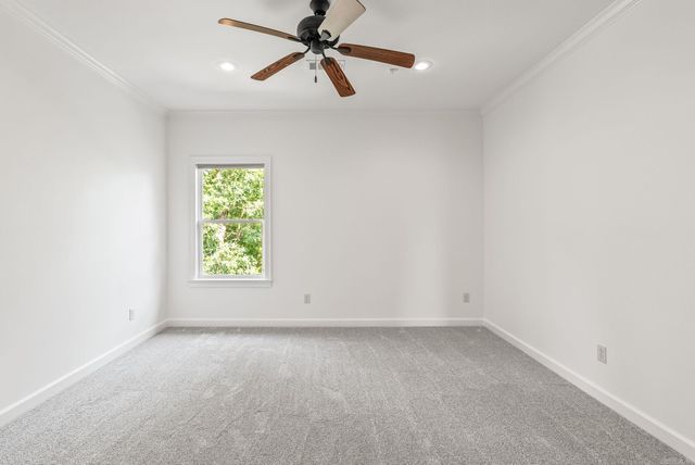 8 Ledge Rock Cove, Little Rock, AR 72211