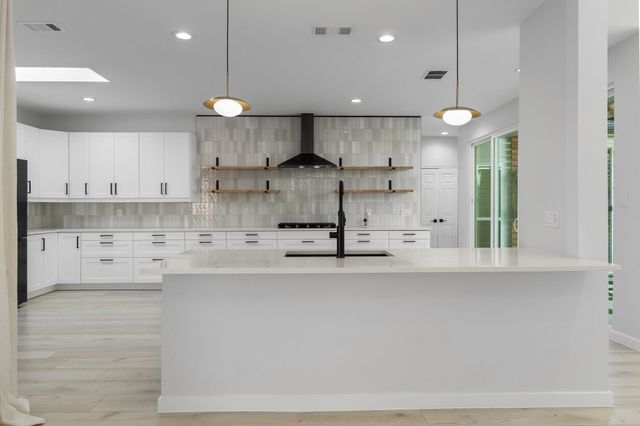 14140 Regency Place, Dallas, TX 75254