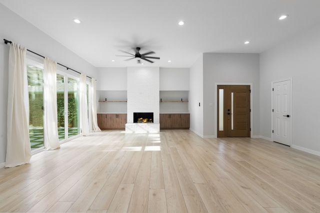 14140 Regency Place, Dallas, TX 75254