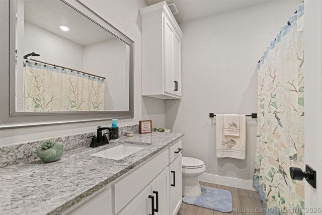 11845 Oak Ridge Drive, Kingston, OK 73439