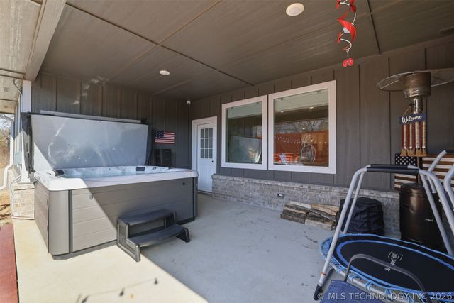 11845 Oak Ridge Drive, Kingston, OK 73439