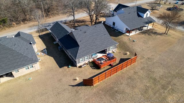 11845 Oak Ridge Drive, Kingston, OK 73439