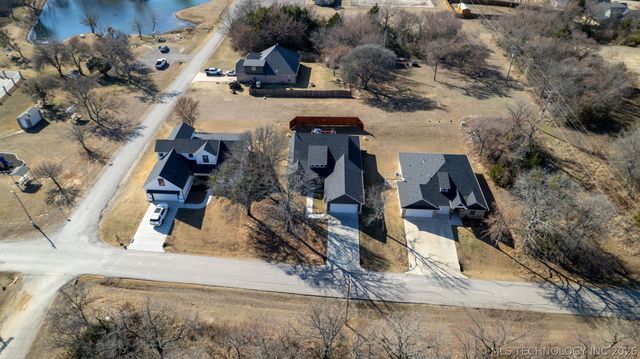 11845 Oak Ridge Drive, Kingston, OK 73439