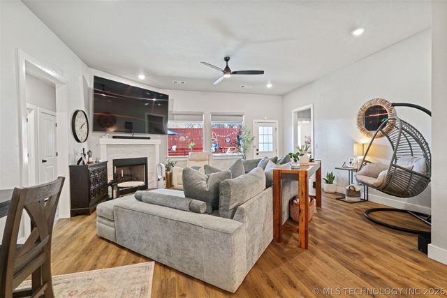 11845 Oak Ridge Drive, Kingston, OK 73439