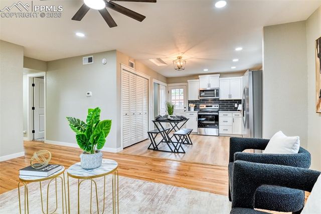 618 E Saint Elmo Avenue, Colorado Springs, CO 80905