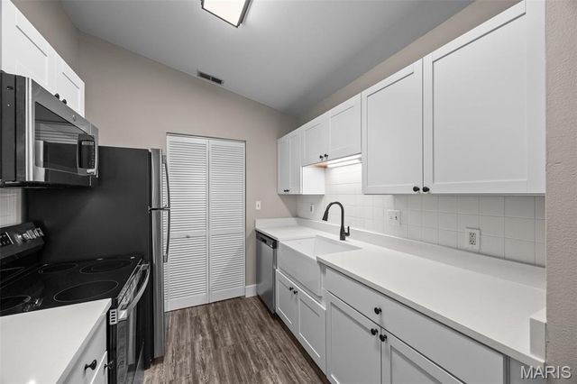 2419 Sandalwood Creek Court F, Wildwood, MO 63038
