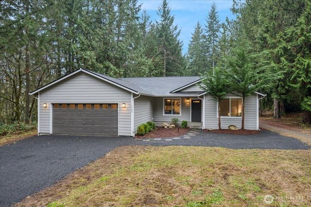 1704 186th Avenue NW, Lakebay, WA 98349