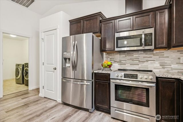 1704 186th Avenue NW, Lakebay, WA 98349