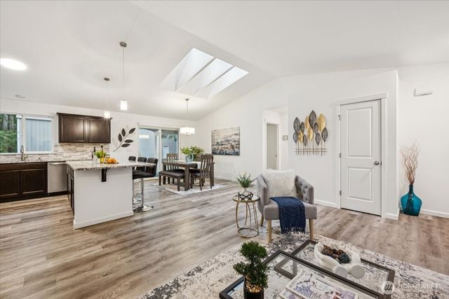 1704 186th Avenue NW, Lakebay, WA 98349