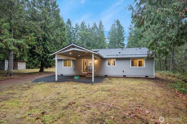 1704 186th Avenue NW, Lakebay, WA 98349