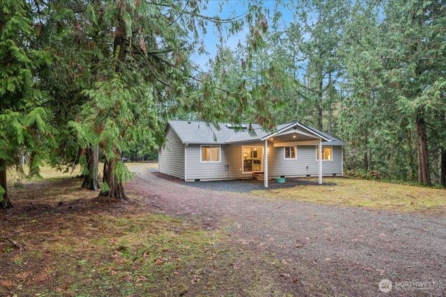 1704 186th Avenue NW, Lakebay, WA 98349