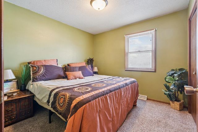 220 Terrace Drive, Independence, IA 50644