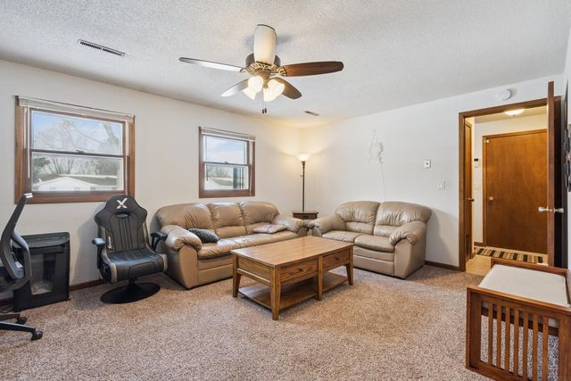 220 Terrace Drive, Independence, IA 50644