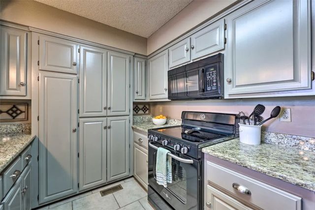 29 Lunsford Lane, Bella Vista, AR 72714