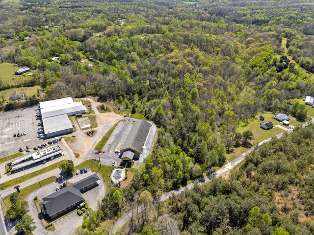 661 Highway 100, Centerville, TN 37033