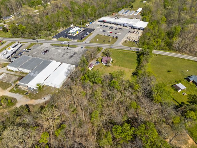 661 Highway 100, Centerville, TN 37033