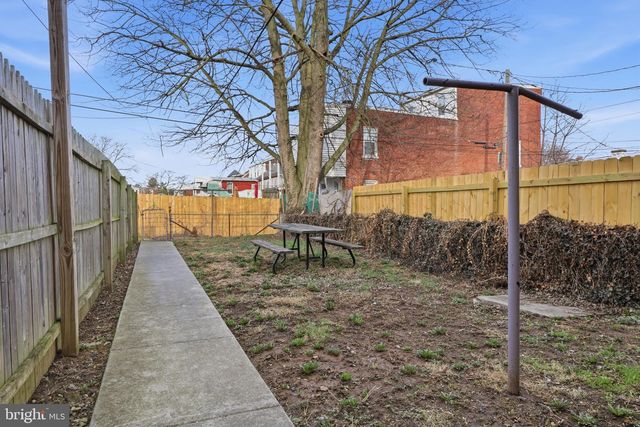 826 N PLUM ST, Lancaster, PA 17602