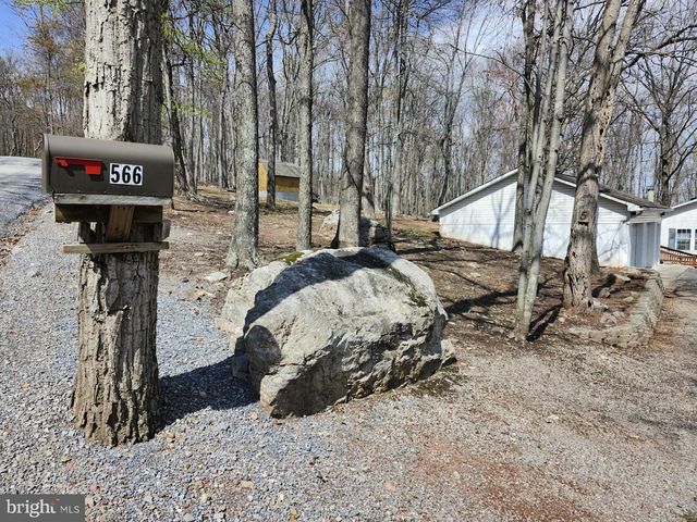 566 WILD APPLE LN, Paw Paw, WV 25434