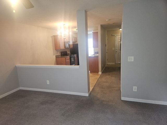 1060 Arlene Dr, La Vergne, TN 37086