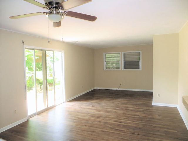 2809 Rosadele Street, La Marque, TX 77568